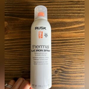 RUSK Thermal Flat Iron Spray - White